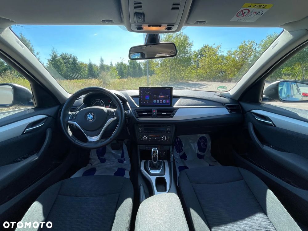 BMW X1 sDrive18d Sport Line - 12