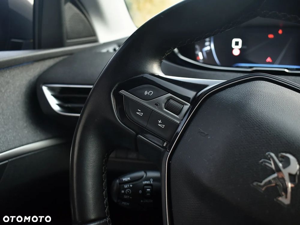 Peugeot 3008 BlueHDi 130 Stop & Start Allure - 22