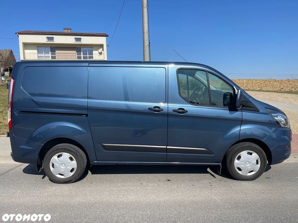 Ford Transit Custom - 10