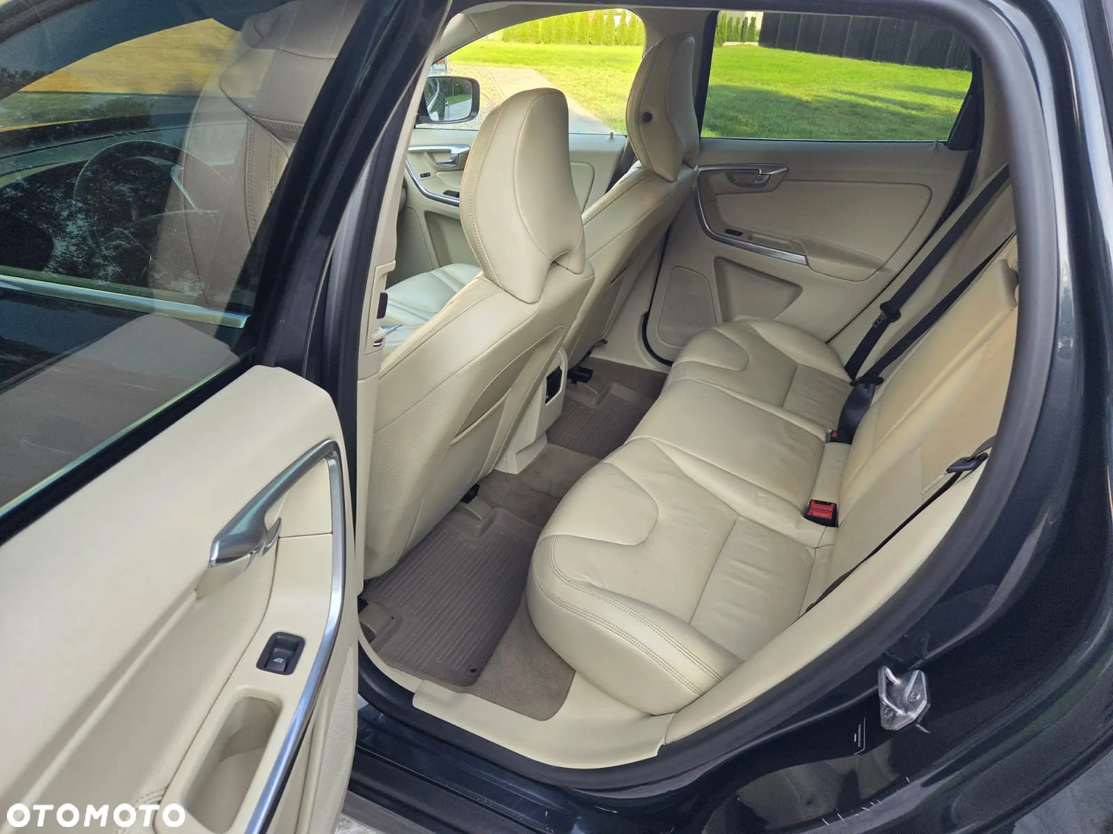 Volvo XC 60 T6 AWD Summum - 16