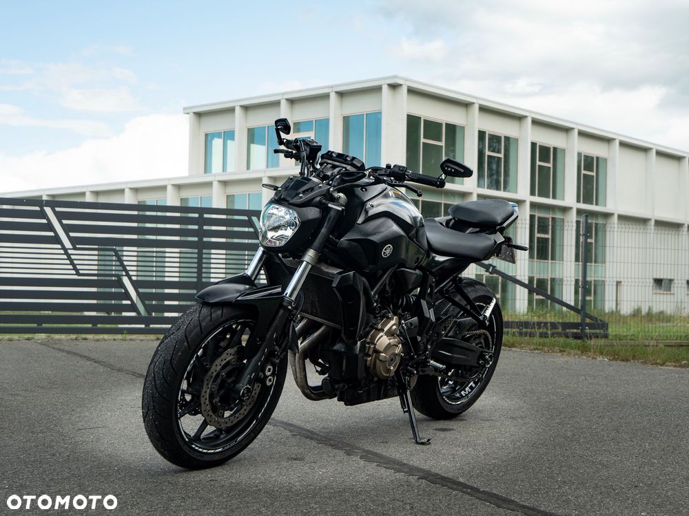 Yamaha MT - 5