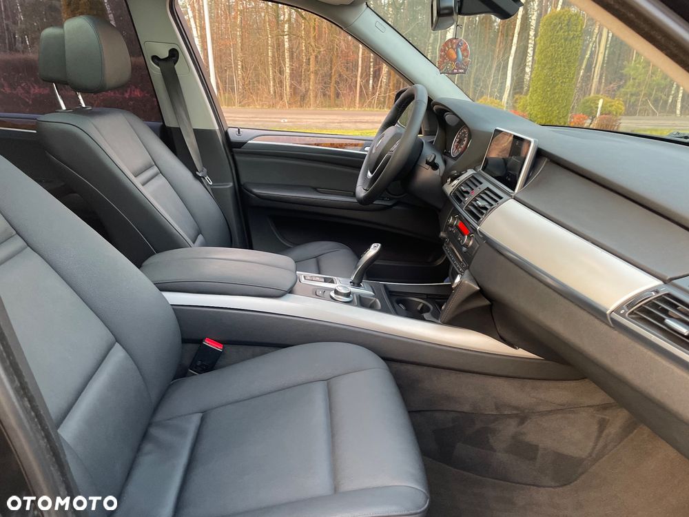 BMW X5 xDrive30d - 23