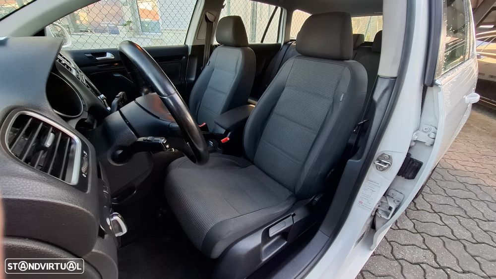 VW Golf Variant 1.6 TDi DPF Highline - 20