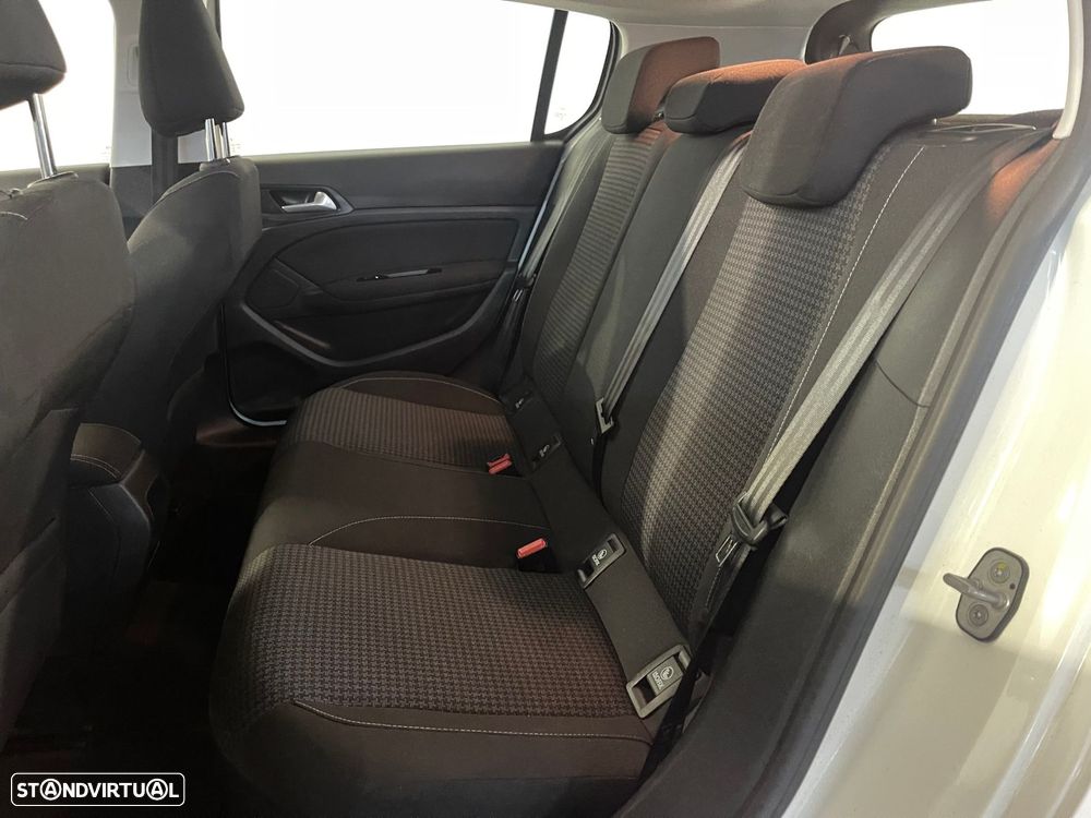 Peugeot 308 1.5 BlueHDi Active - 12