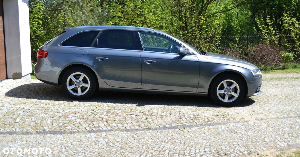 Audi A4 - 4