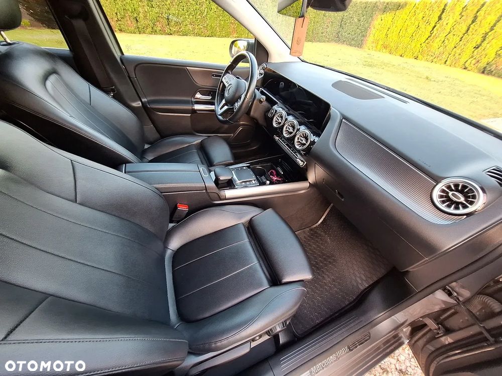 Mercedes-Benz Klasa B 180 d 7G-DCT Editon 19 - 8
