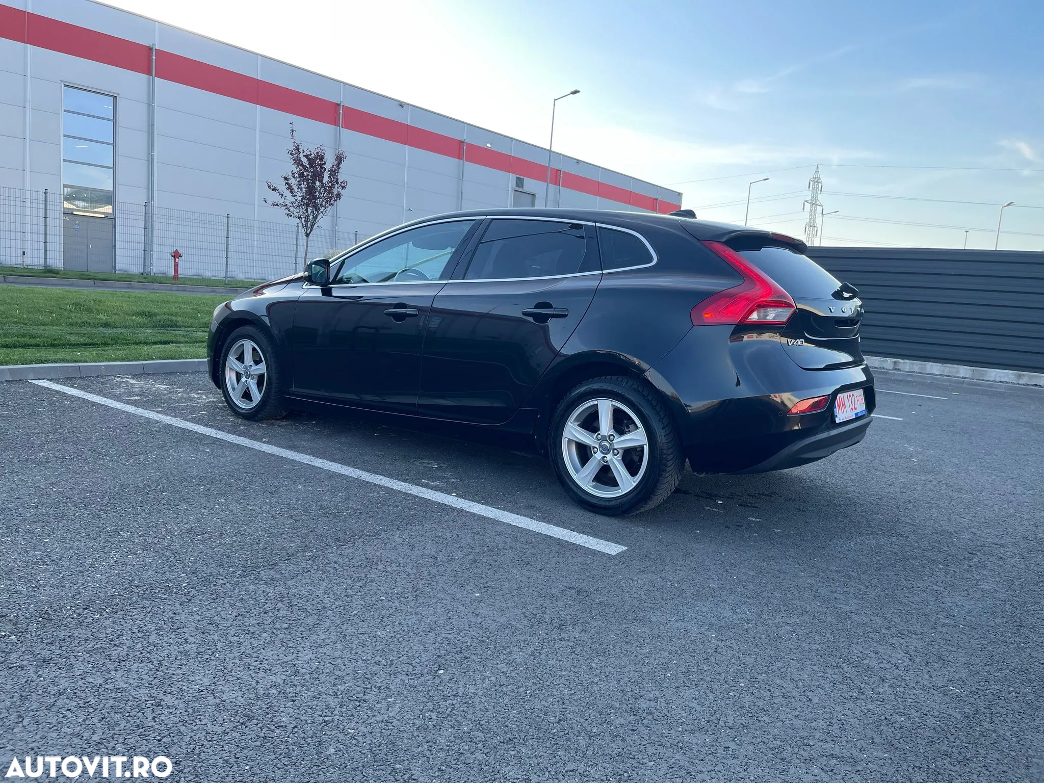 Volvo V40 Cross Country D2 Powershift Momentum - 3