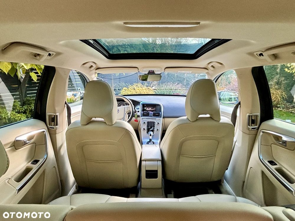 Volvo XC 60 - 29