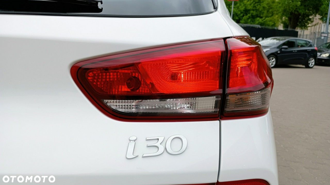 Hyundai i30 1.0 T-GDI Smart - 9