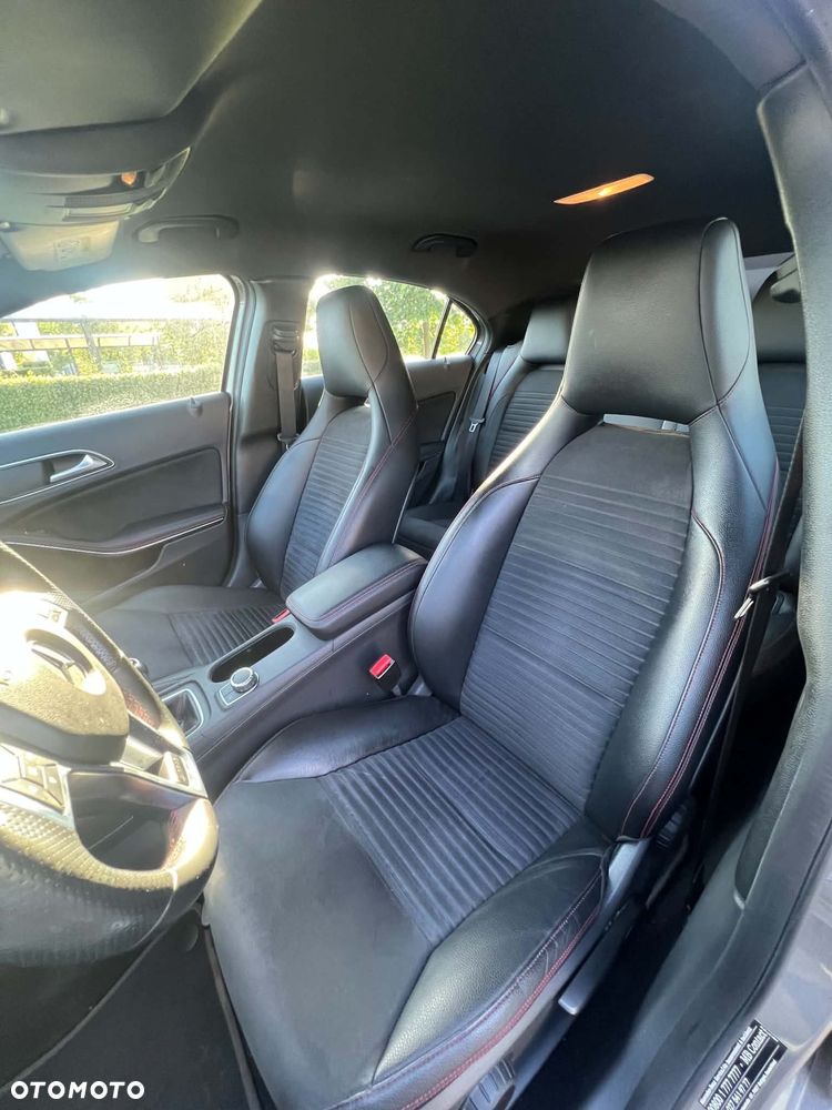 Mercedes-Benz Klasa A 180 CDI AMG Line - 23