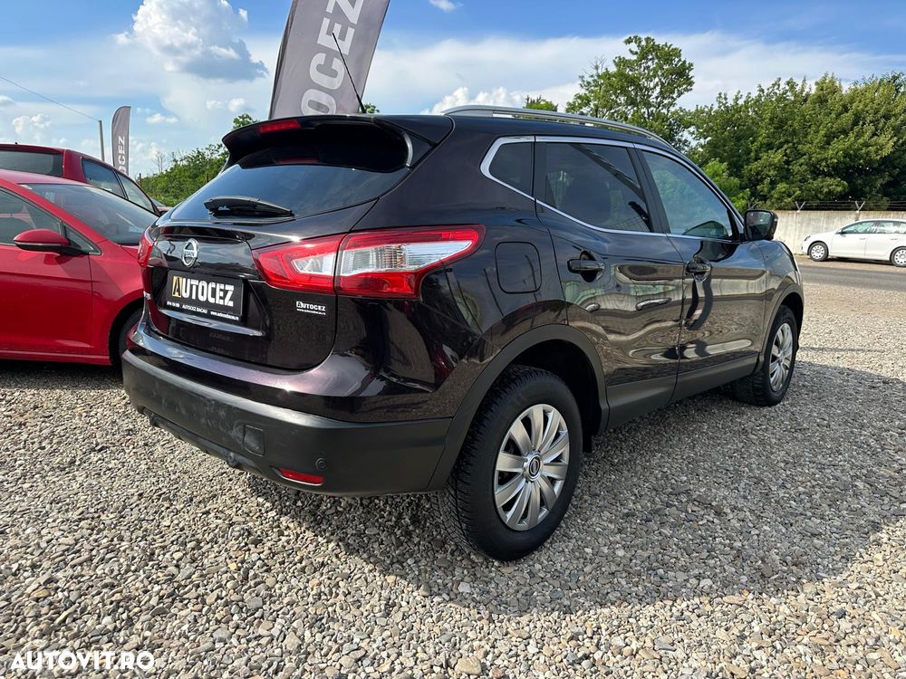 Nissan Qashqai 1.6 DCI TEKNA - 6