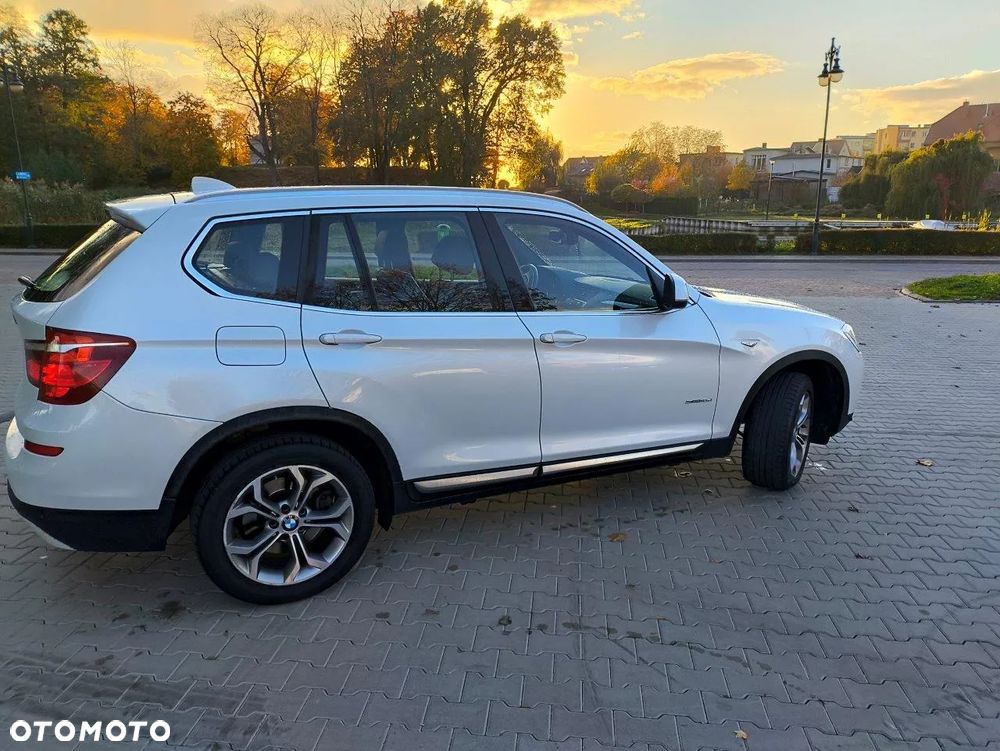BMW X3 sDrive18d xLine - 10