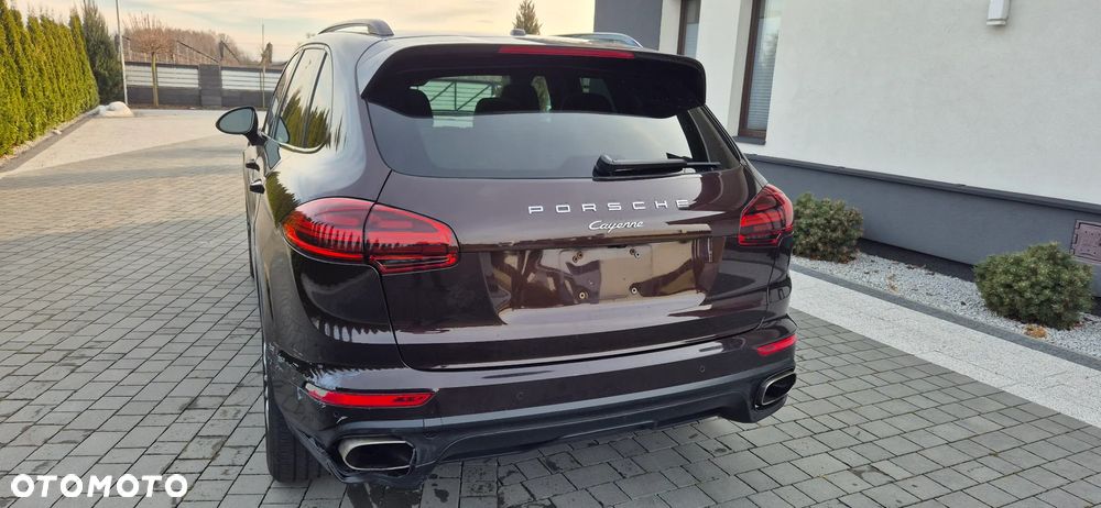 Porsche Cayenne Standard - 6