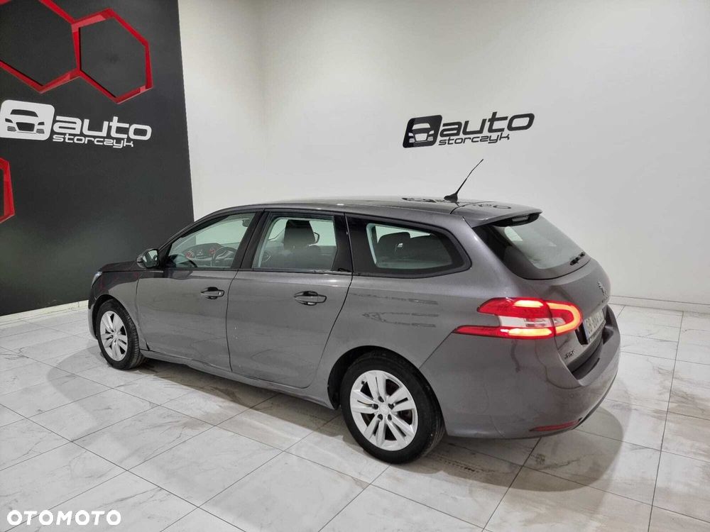 Peugeot 308 - 4