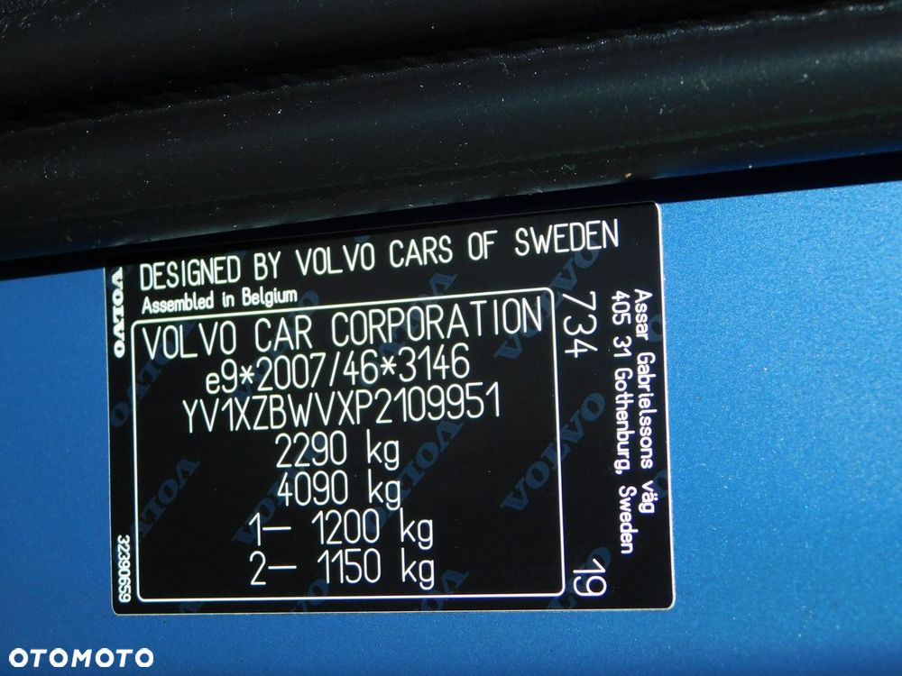Volvo XC 40 - 38