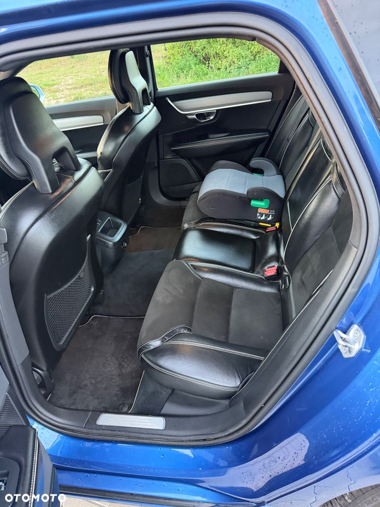 Volvo V90 D3 R-Design - 17