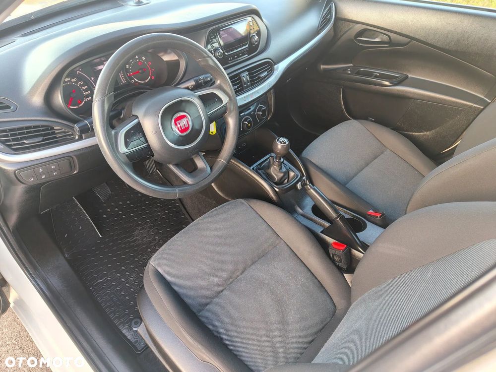 Fiat Tipo 1.4 Classic - 10