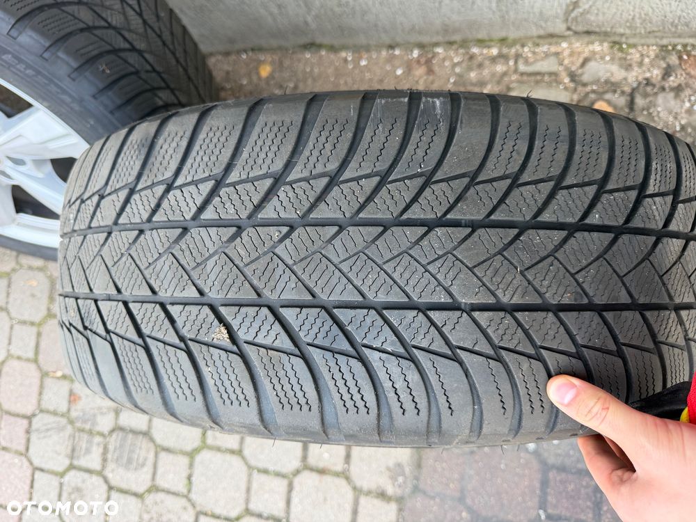 Felgi Audi na Oponach BRIDGESTONE zimowe - 5