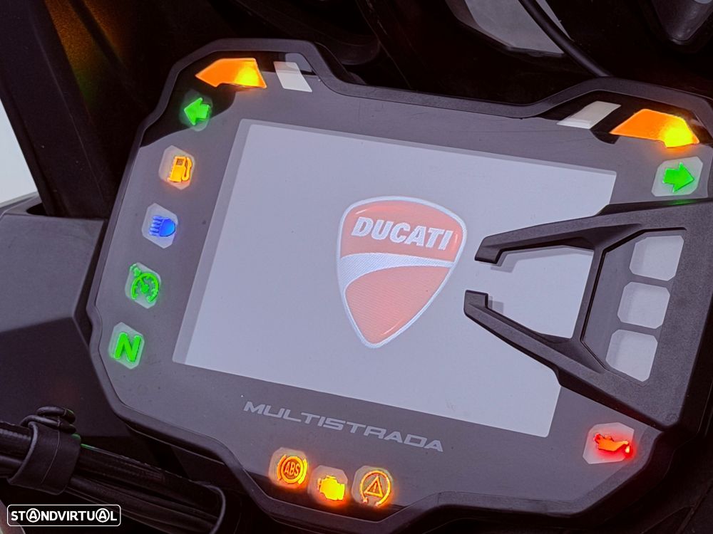 Ducati Multistrada 1200S - 13