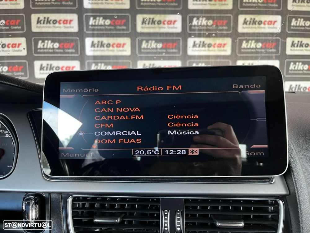 Audi A5 2.0 TDI Business Line Sport - 39