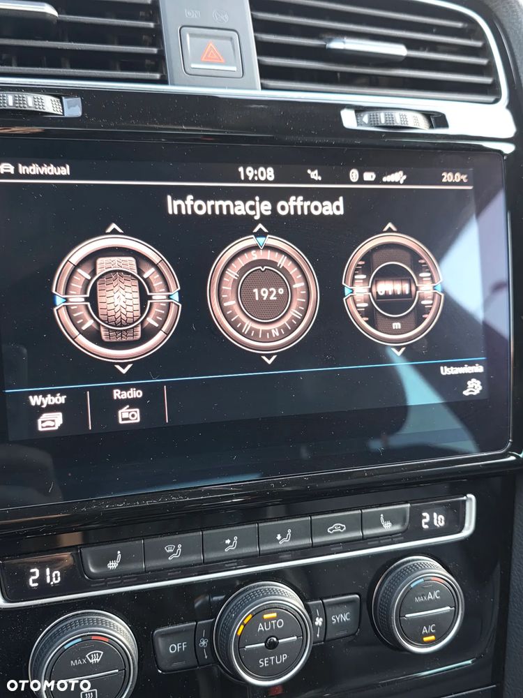 Volkswagen Golf - 29