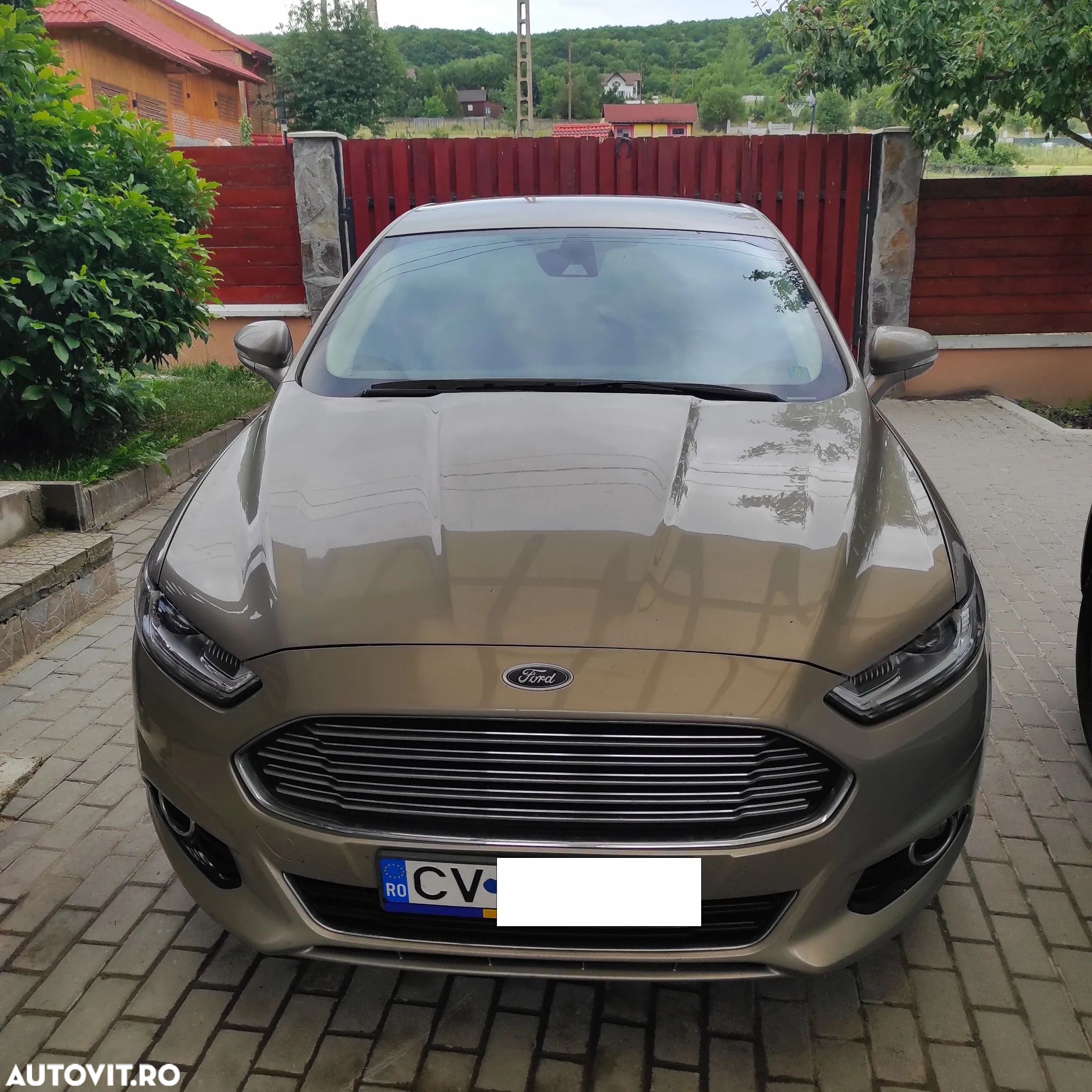 Ford Mondeo - 1
