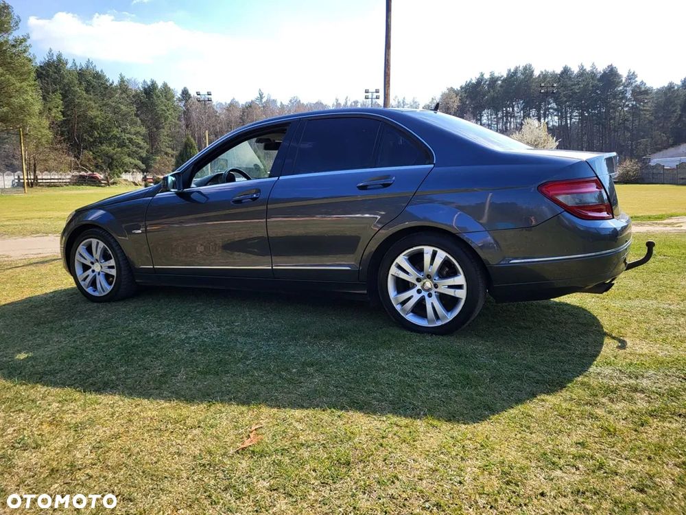 Mercedes-Benz Klasa C 180 BlueEFFICIENCY Avantgarde - 5