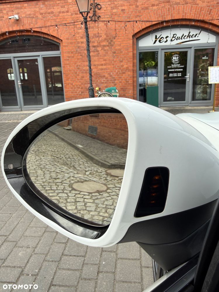 Porsche Cayenne - 37