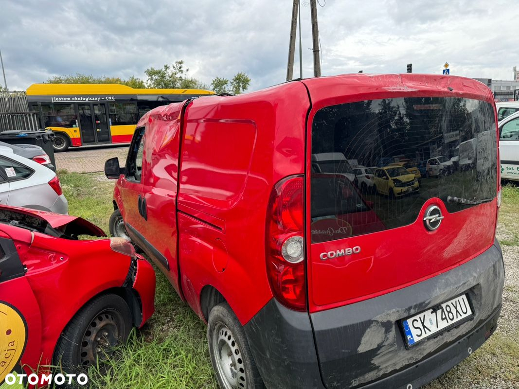 Opel Combo - 11