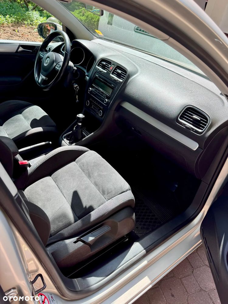 Volkswagen Golf 1.4 TSI Highline - 9