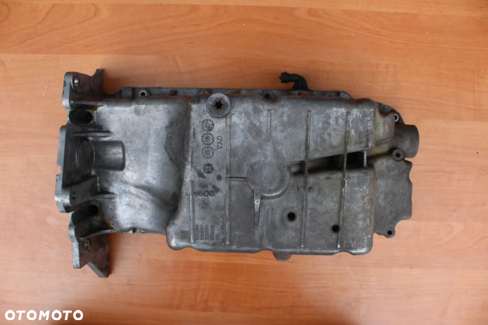 MISKA OLEJU OLEJOWA OPEL CORSA D 1.6 TURBO 55353306 55355007 55355595 55558805 - 8