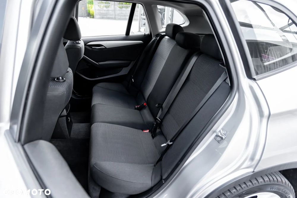 BMW X1 sDrive18d - 19
