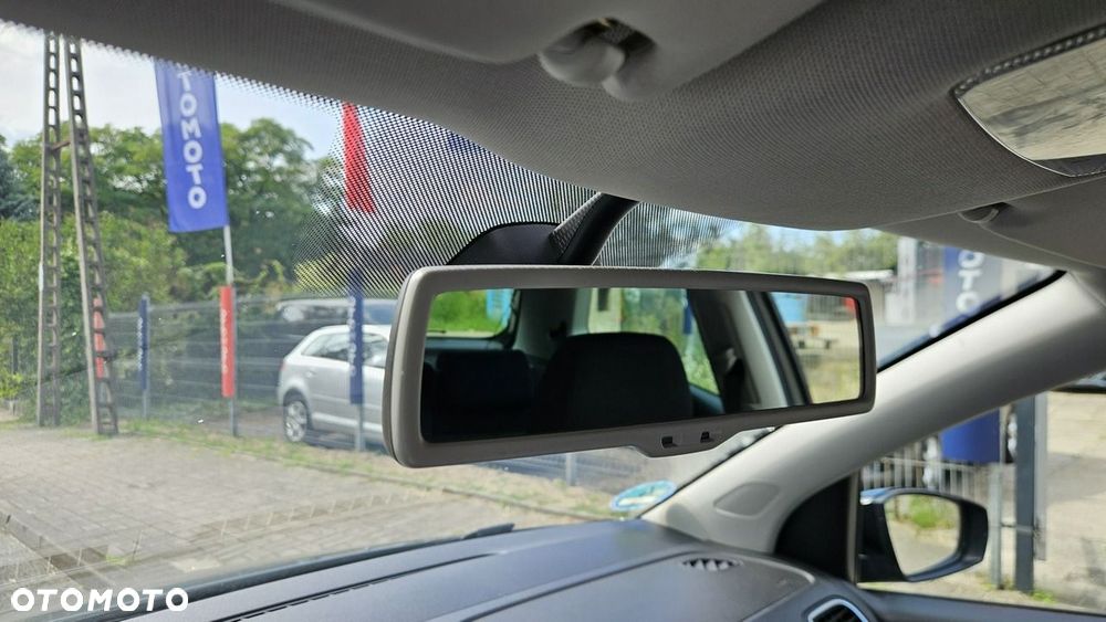 Volkswagen Polo - 26