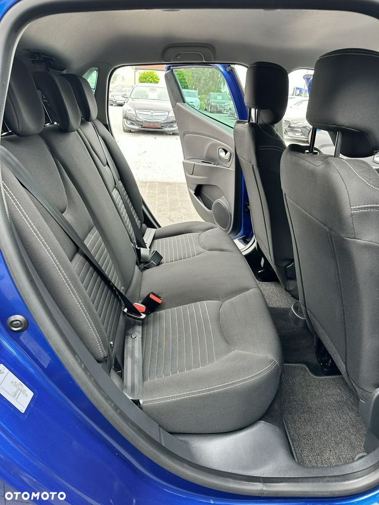 Renault Clio - 8