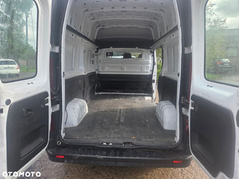 Opel vivaro - 6