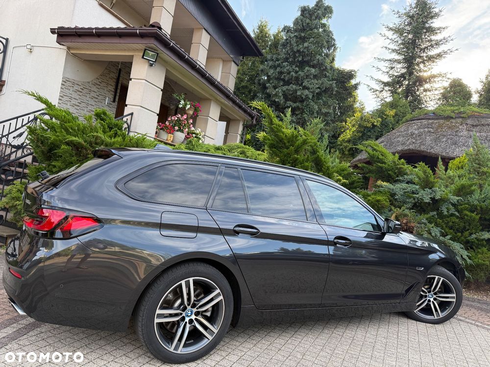 BMW Seria 5 530e xDrive Luxury Line sport - 5