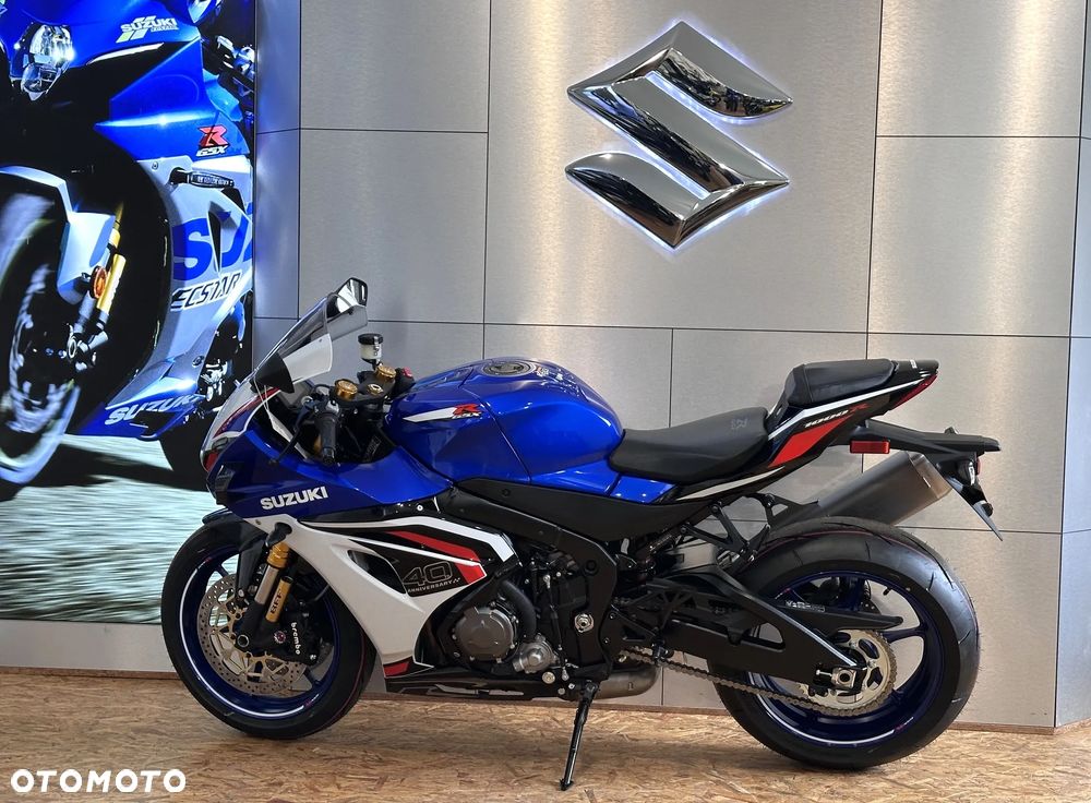 Suzuki GSX-R - 7