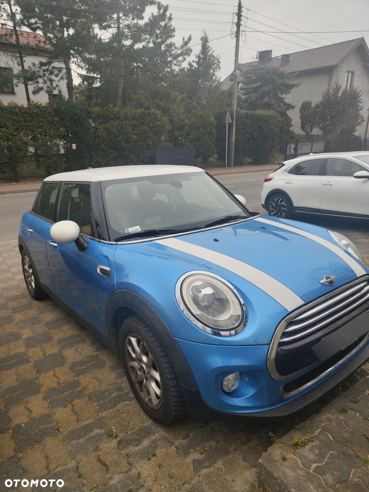 MINI Cooper Standard - 4