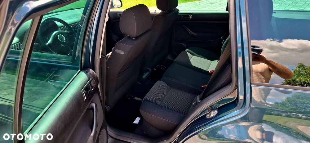 Volkswagen Golf 2.0 Trendline - 19