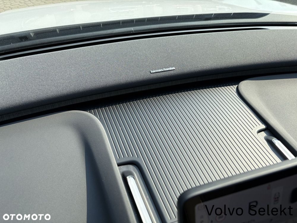 Volvo EX30 - 16