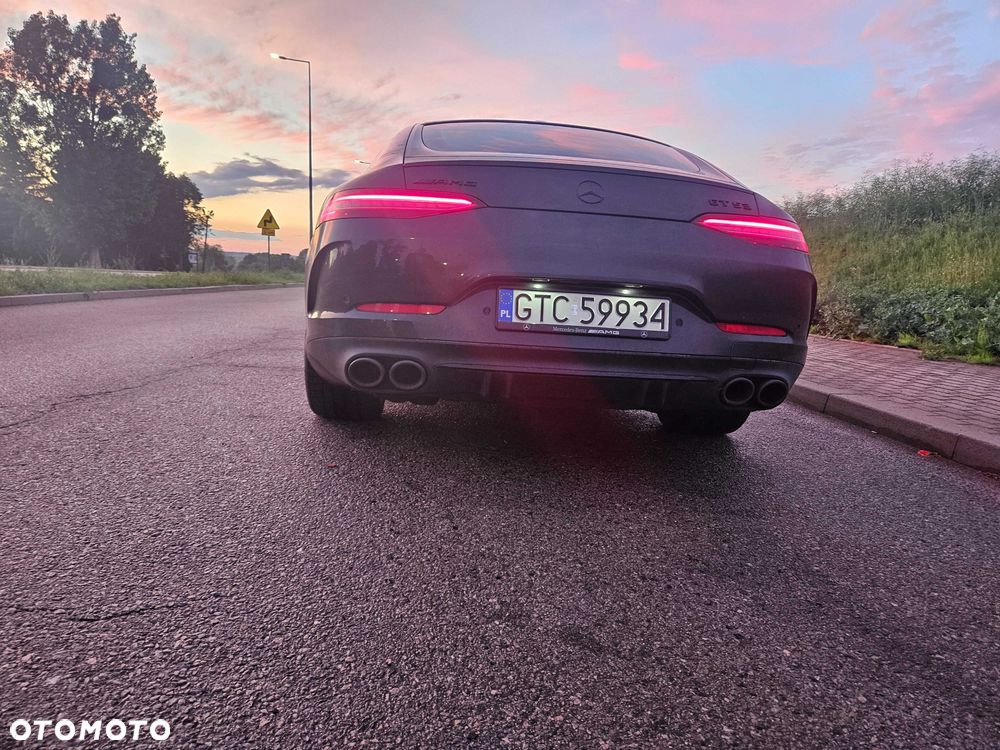 Mercedes-Benz AMG GT - 5