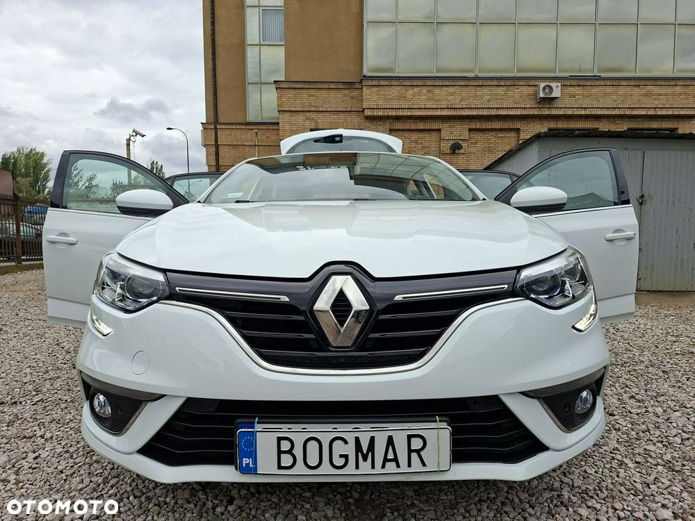 Renault Megane 1.6 SCe Zen - 10
