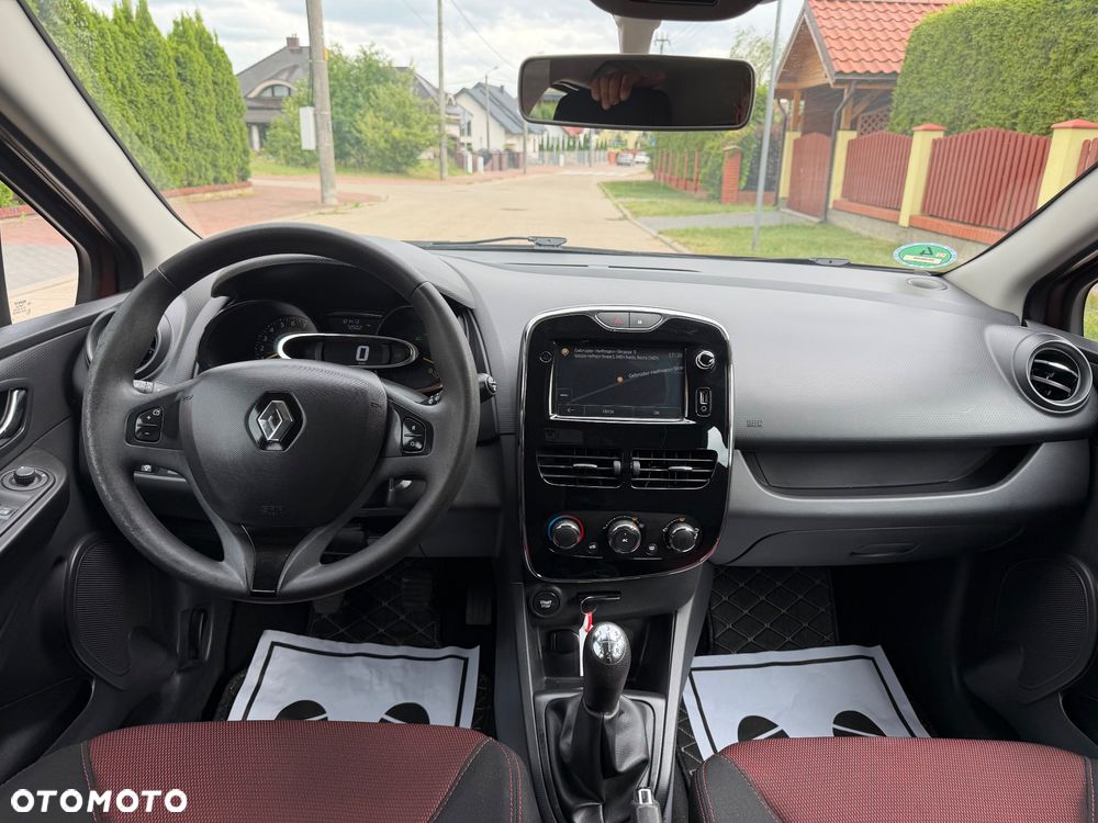 Renault Clio 1.2 16V 75 TomTom Edition - 30