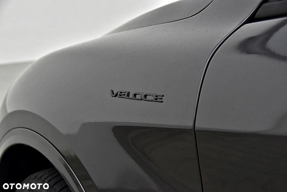 Alfa Romeo Stelvio 2.0 Turbo Veloce Q4 - 11
