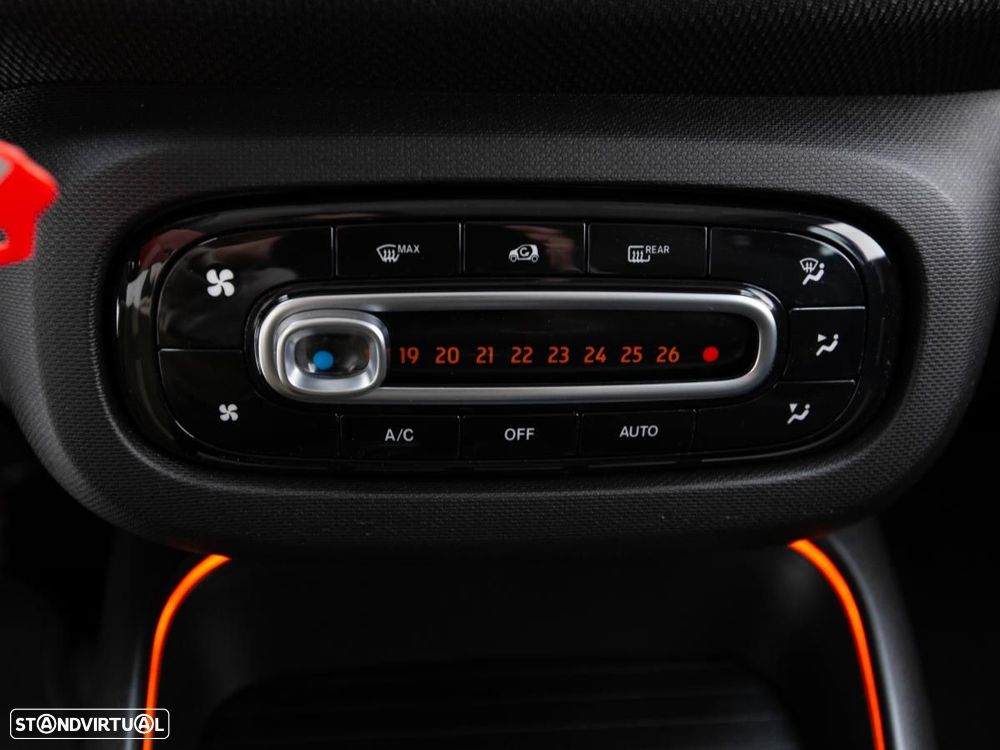 Smart Fortwo Cabrio EQ - 16