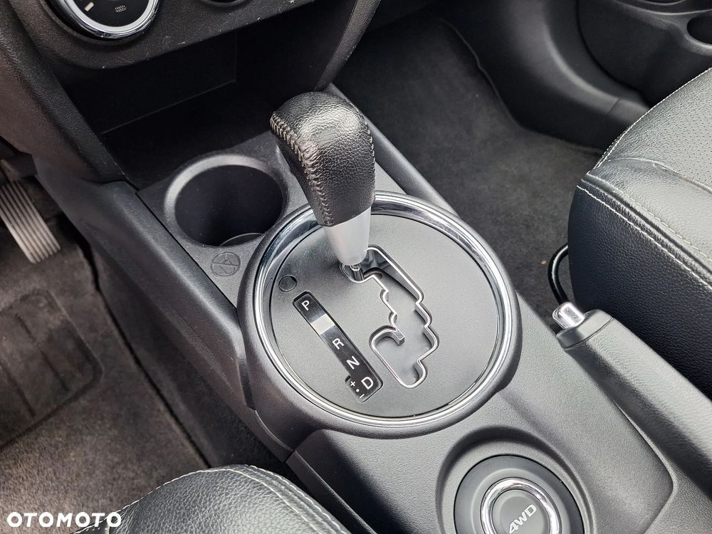 Mitsubishi ASX 2.2 DI-D 4WD Automatik Diamant Edition - 21