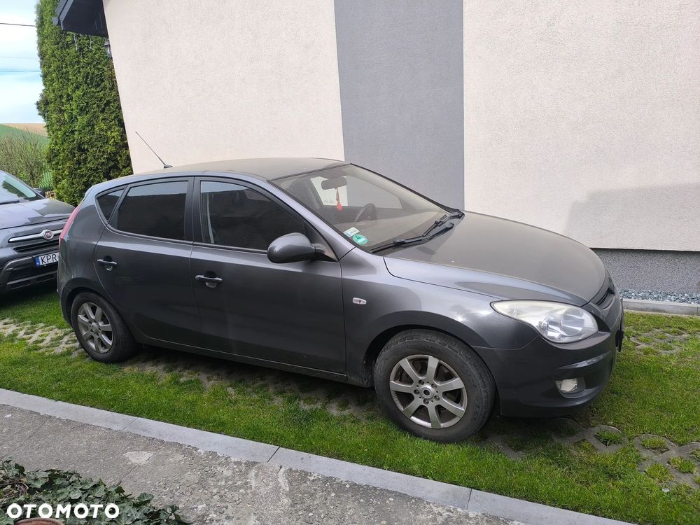 Hyundai i30 1.6 Classic - 2