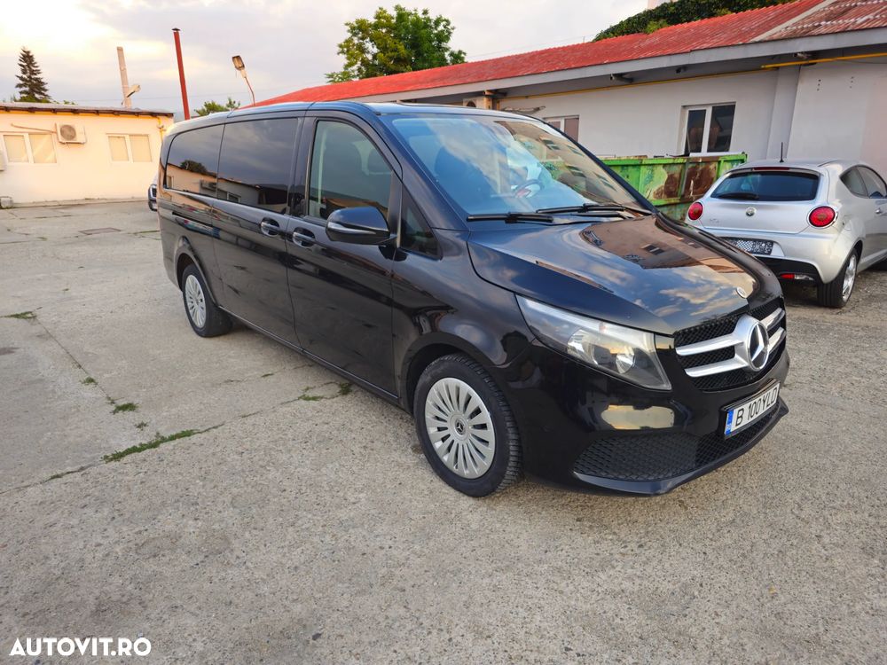 Mercedes-Benz V 220 d Extralong Avantgarde - 2