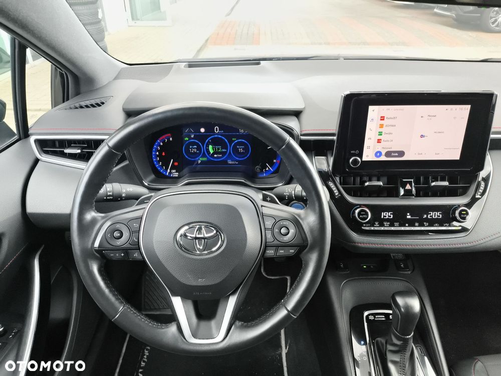 Toyota Corolla - 12