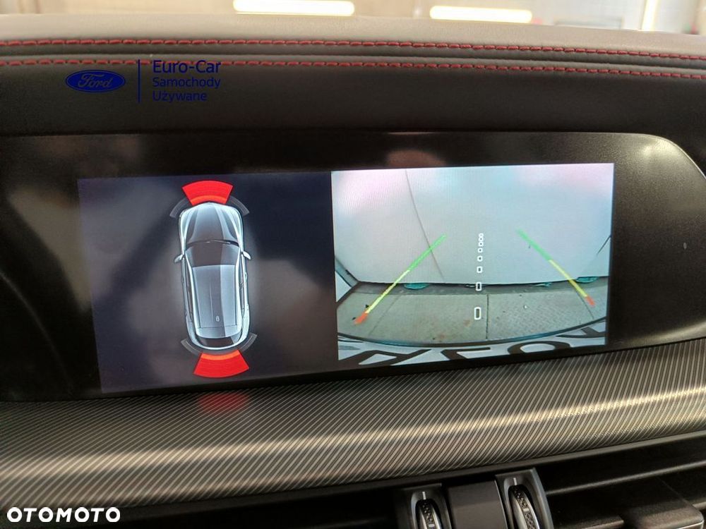 Alfa Romeo Stelvio 2.0 Turbo Veloce Q4 - 26